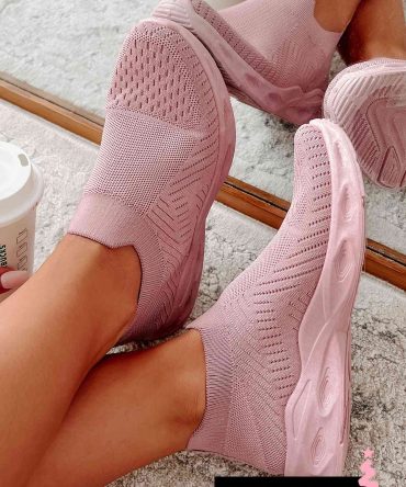 Doorbuster Walking Away Knit Sneakers (Mauve) ?? NanaMacs