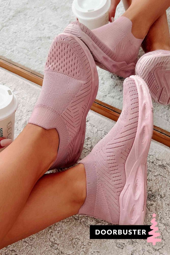Doorbuster Walking Away Knit Sneakers (Mauve) ?? NanaMacs