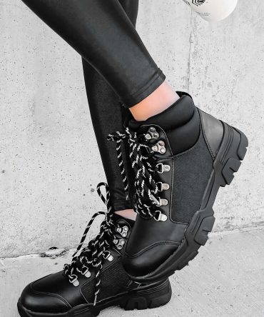 Aspen Adventures Lace-Up Boots (Black) ?? NanaMacs