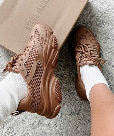 In My Possession Steve Madden Chunky Dad Sneakers (Almond) ?? NanaMacs